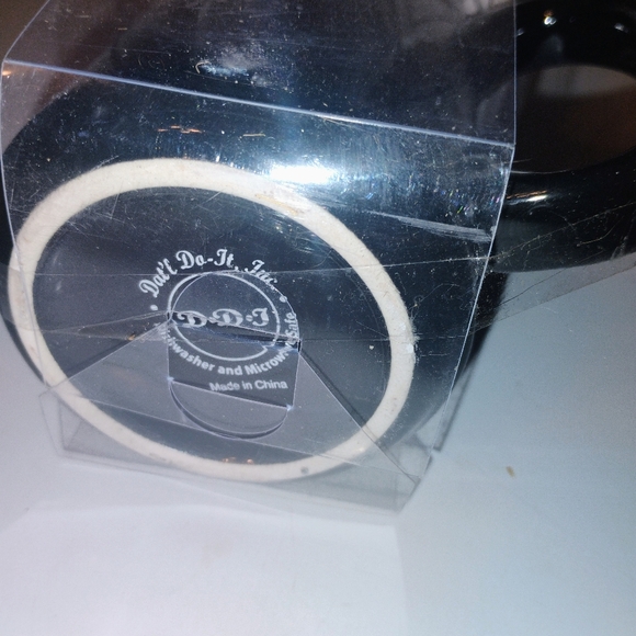 Mrs Always Right,Mr. Right Mug Set - Picture 5 of 5